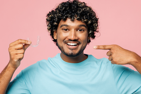 Ways That Clear Aligners Differ From Traditional Aligners